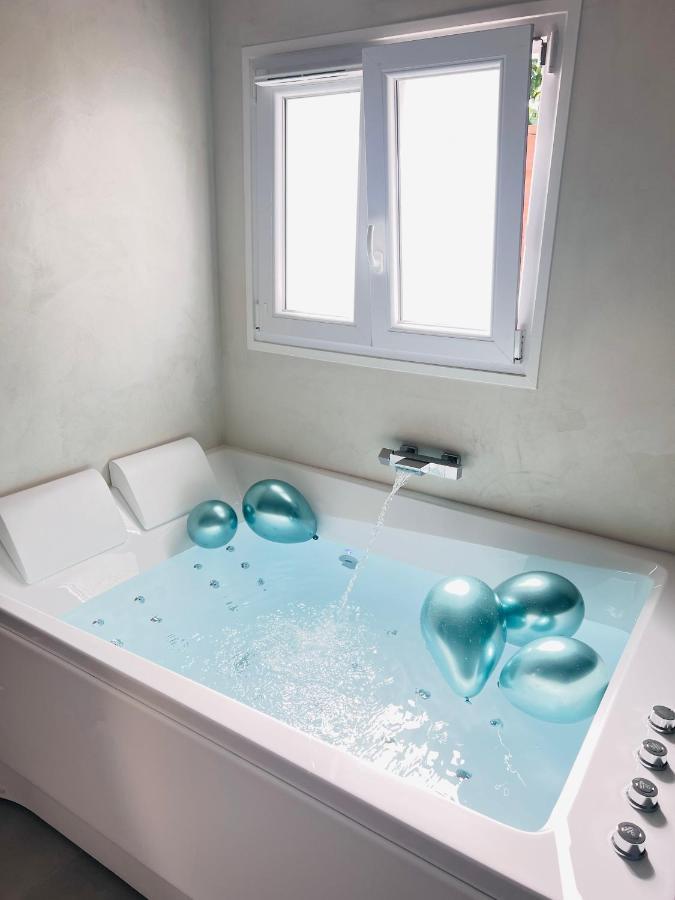 Spa Jungle Le Mesnil-Saint-Denis Luaran gambar
